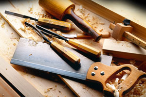 basic wood carving tools